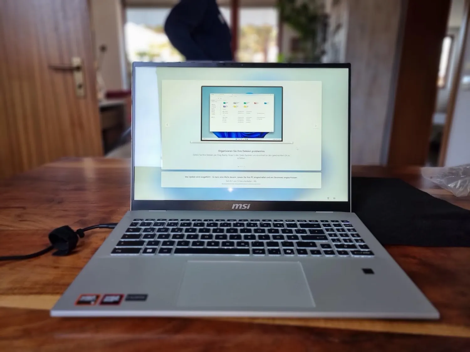 MSI Prestige A16 AI+ Laptop 16 QHD+ Ryzen AI 9 32GB/1TB Silver