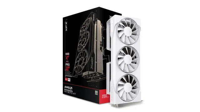 XFX Swift RX 9070 XT Grafikkarte 16GB Weiß Triple-Fan