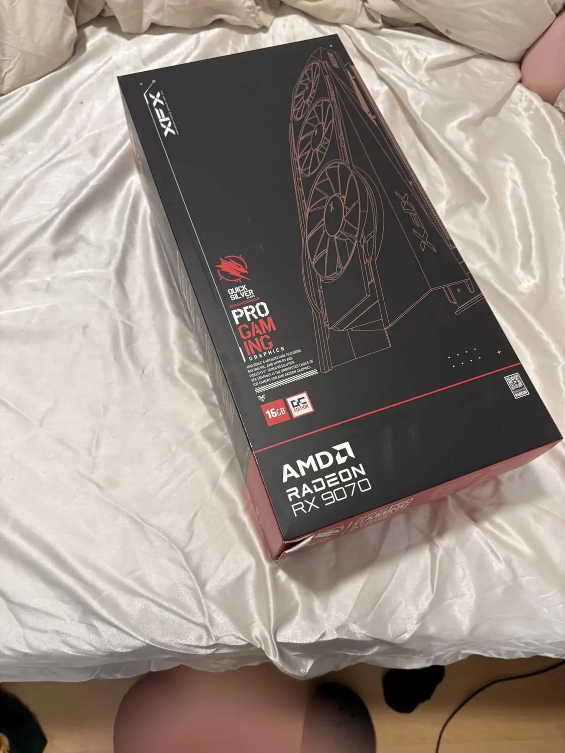 XFX Quicksilver RX 9070 OC Gaming Grafikkarte 16GB RDNA 4