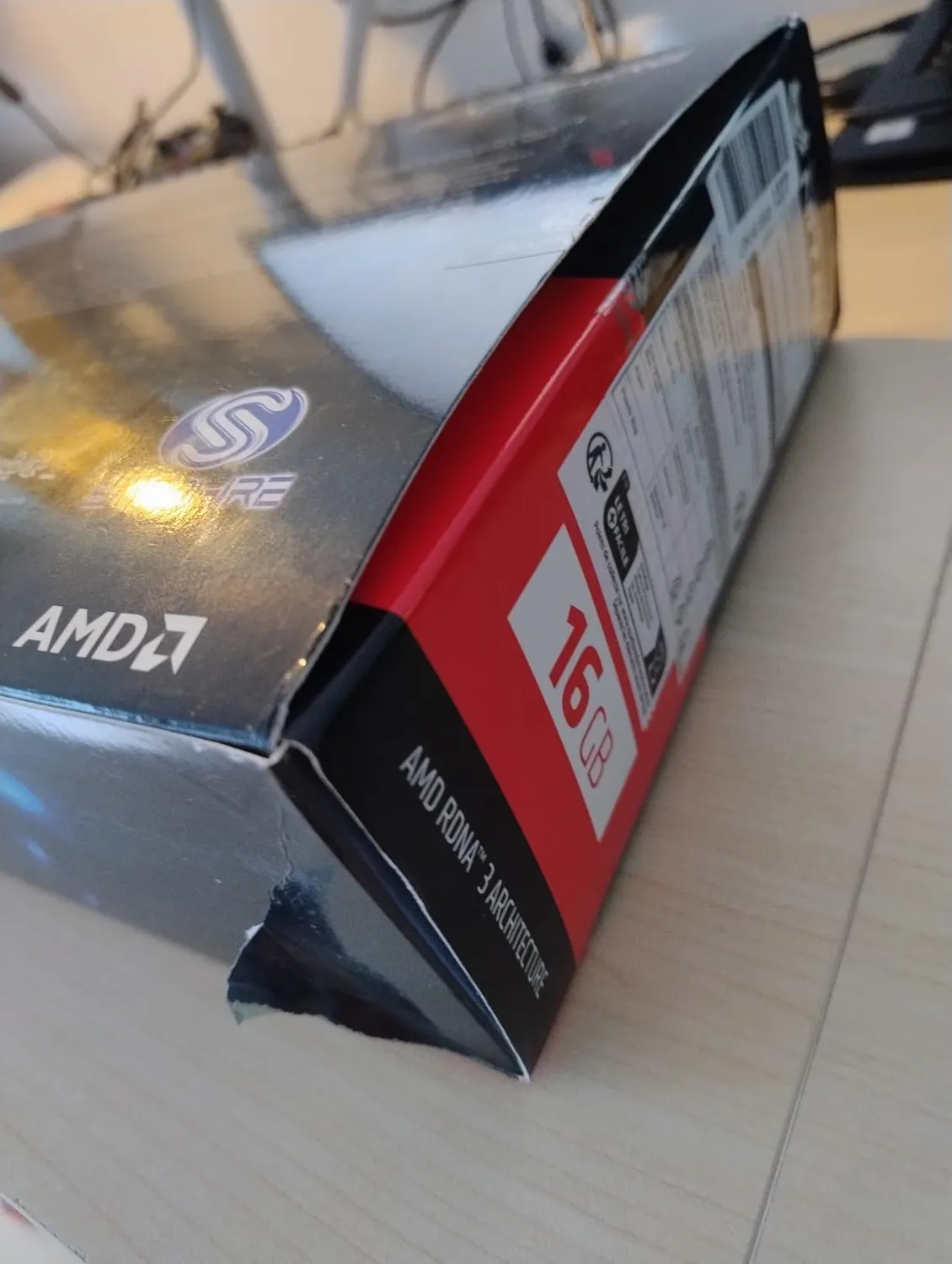 Sapphire Nitro+ RX 7900 GRE Grafikkarte 16GB OC