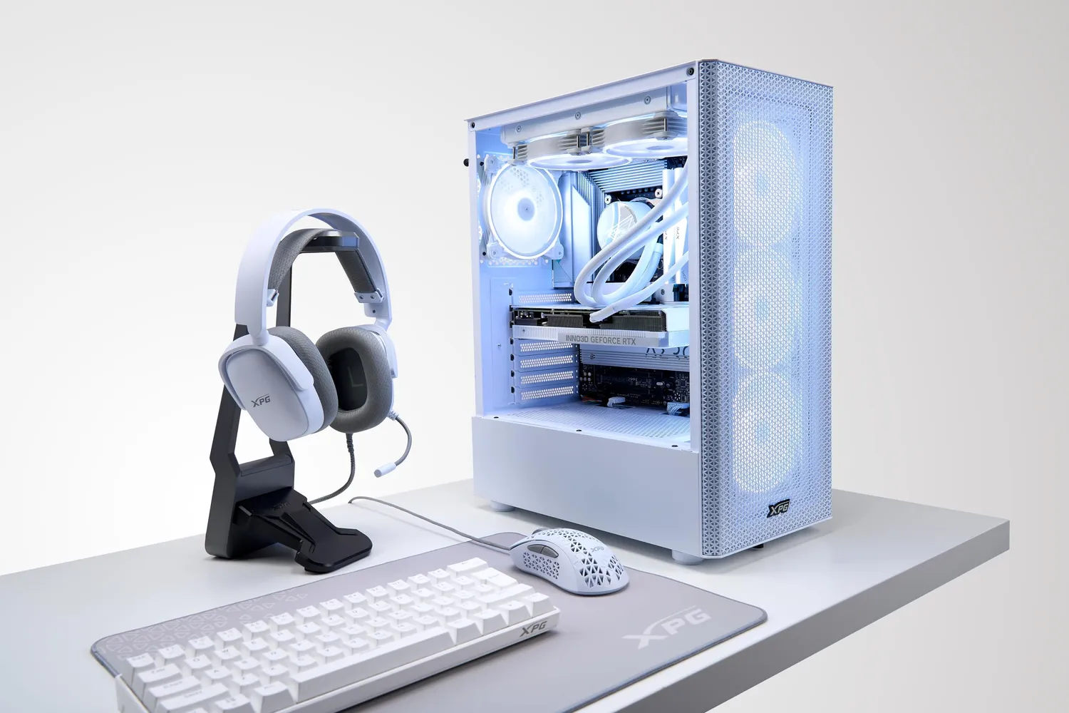 XPG Valor MESH Mid-Tower PC-Gehäuse ATX weiß