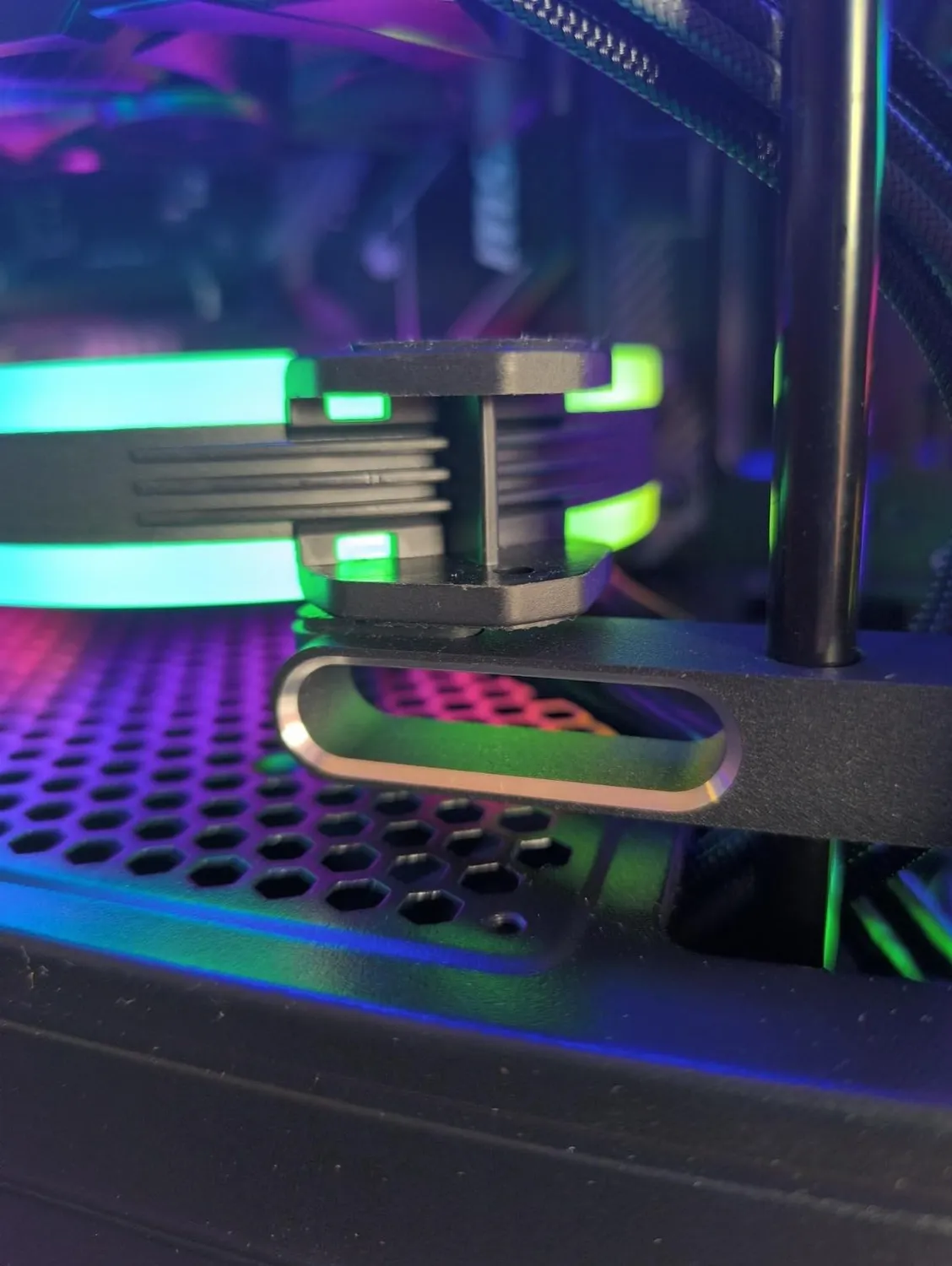 Akasa AK-MX304-08BK PCI Lüfterhalterung 80/92mm schwarz