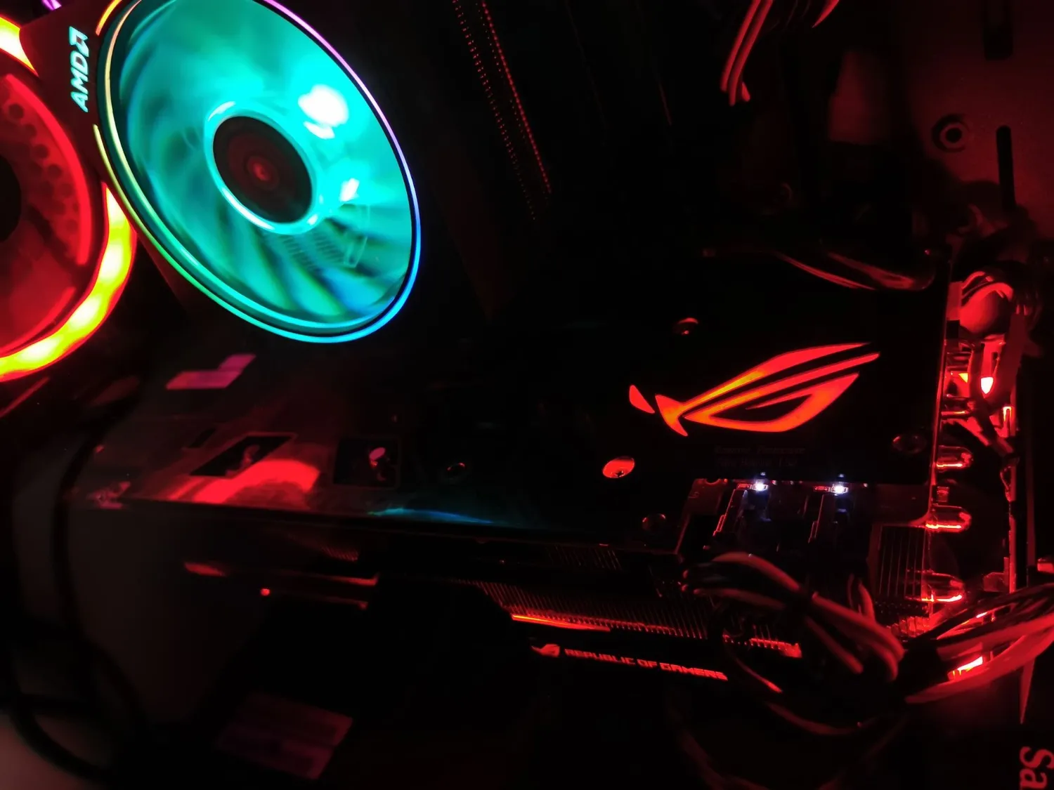 ASUS ROG Strix RX 5600 XT TOP Grafikkarte 6GB GDDR6