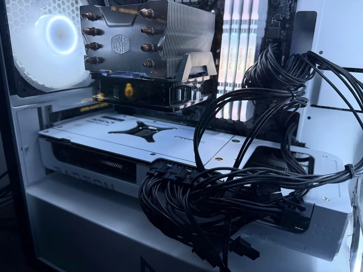 AMD Radeon RX 9070 XT Grafikkarte 16GB Prime OC